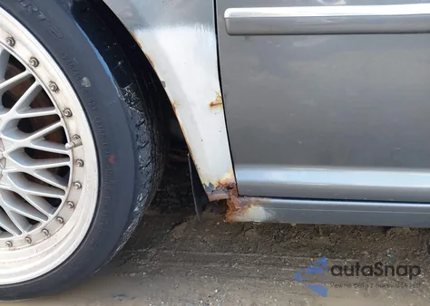 2004 Volkswagen Jetta Gls Tdi from USA, damaged, VIN 3VWSR69M54M086428